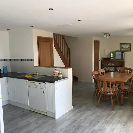 La Petite Demeure Holiday home Precorbin